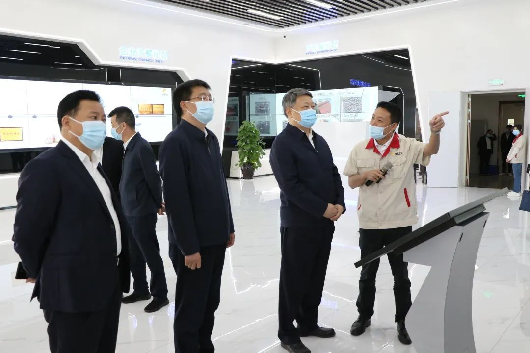 省政協黨組書記、主席唐一軍等領導一行深入江西銅博科技股份有限公司調研